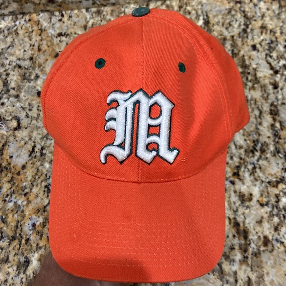 Miami Hurricanes Hat - Picture 3 of 5